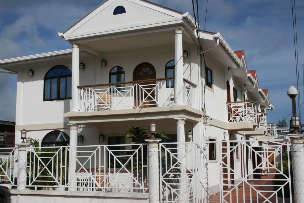 Leisure Inn Τζώρτζταουν Εξωτερικό φωτογραφία